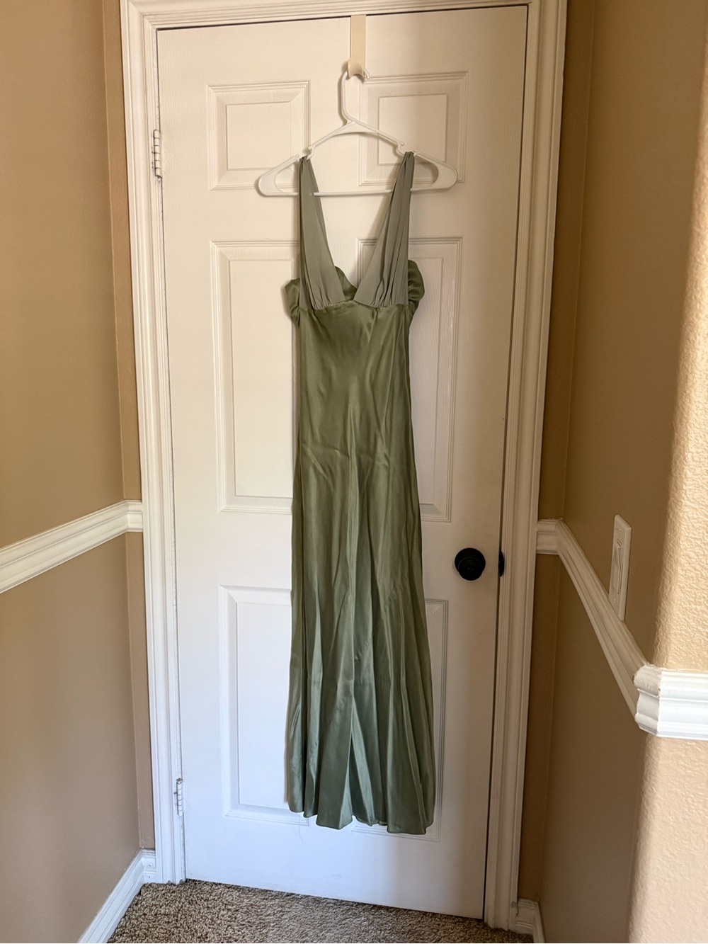 Reformation Lune Dress Green - Size 2 - Picture 7 of 7